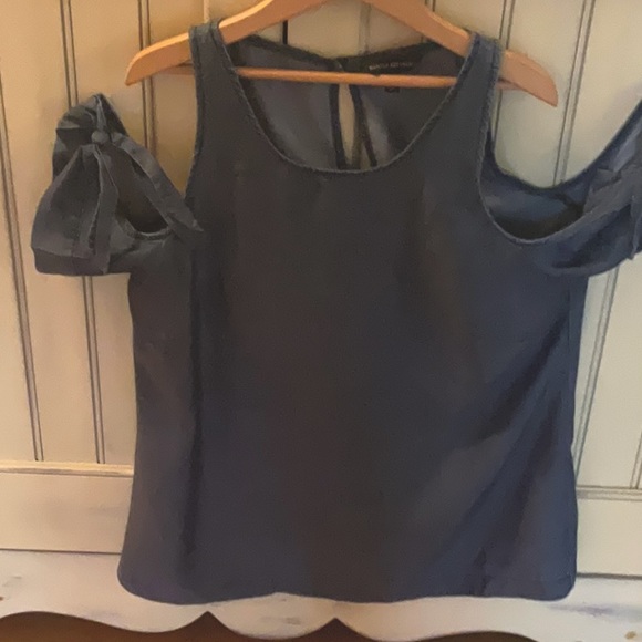 Blouse - Picture 2 of 6